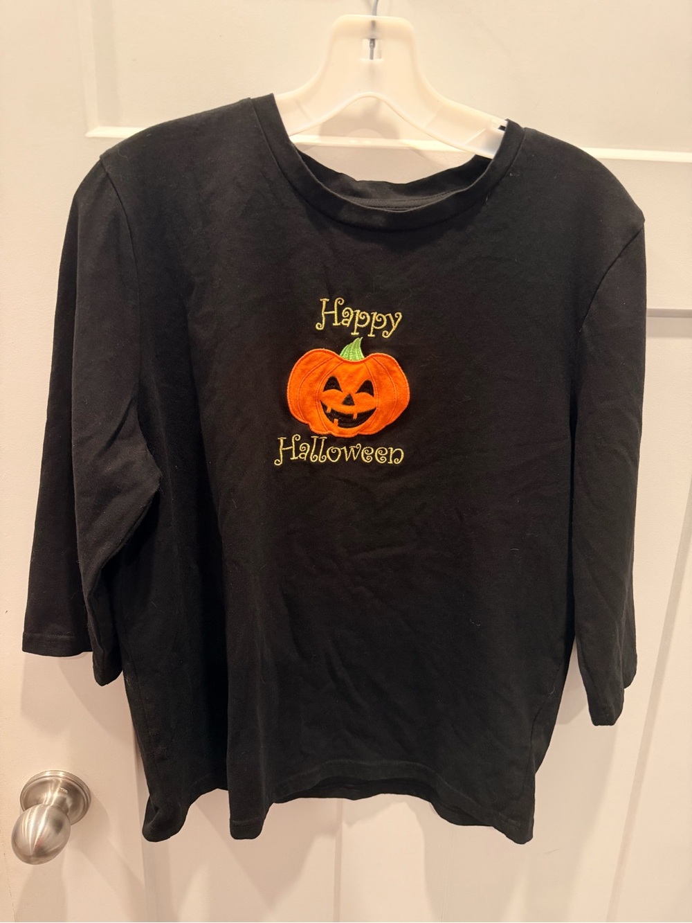 Madison Taylor Halloween Pumpkin Embroidered Top Large Black 3/4 Sleeve